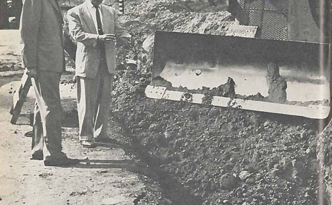 On January 10, 1957, the Water Authority’s Board of Directors approved construction of the Second San Diego Aqueduct.