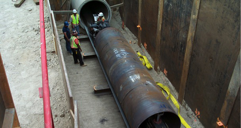 L.H. Woods working on one of many projects within the Water Authority's relining program in 2000. Photo: Courtesy L.H. Woods