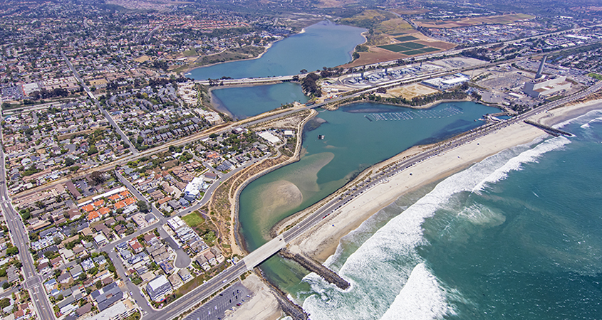 San Diego regional water quality regulators issued a new permit for the development of permanent, stand-alone seawater intake and discharge facilities at the Carlsbad Desalination Plant. Photo: Water Authority