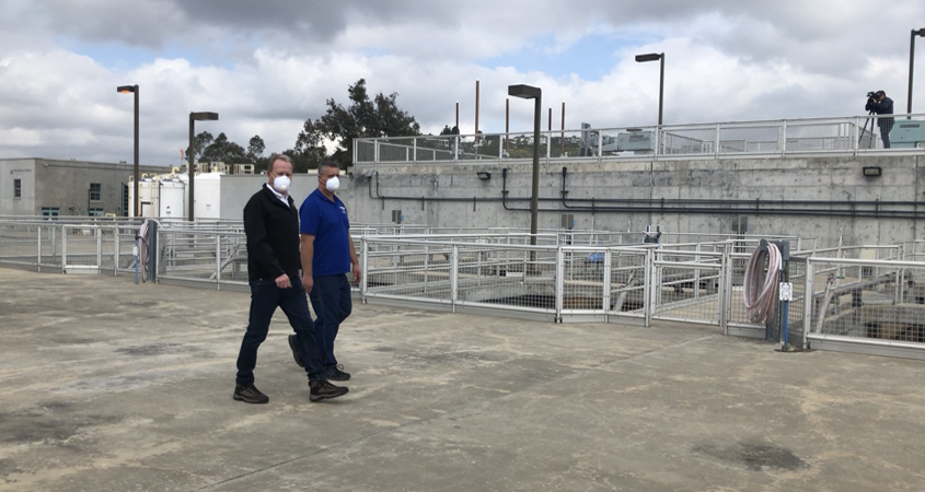 San Diego Mayor Kevin Faulconer tours the Alvarado Water Treatment Plant after meeting with workers to thank them for their continued service. Photo: City of San DIego water treatment plant