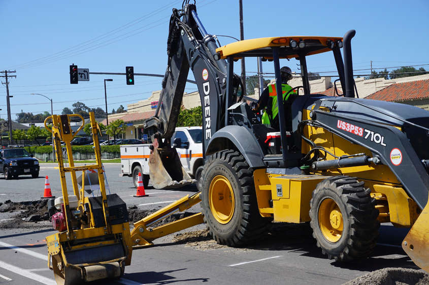 Instead of conducting two projects along the same stretch of road consecutively, the City of Encinitas and Olivenhain Municipal Water District are coordinating their work to minimize disruption to the community. Photo: Olivenhain Municipal Water District