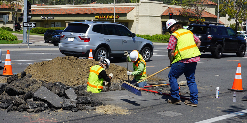 Work is now underway on the El Camino Real Potable Water Pipeline Replacement and Green Bike Lane Striping Project. Construction is expected to last about one year. Photo: Olivenhain Municipal Water District Water and traffic
