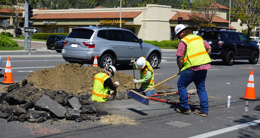 Work is now underway on the El Camino Real Potable Water Pipeline Replacement and Green Bike Lane Striping Project. Construction is expected to last about one year. Photo: Olivenhain Municipal Water District Water and traffic