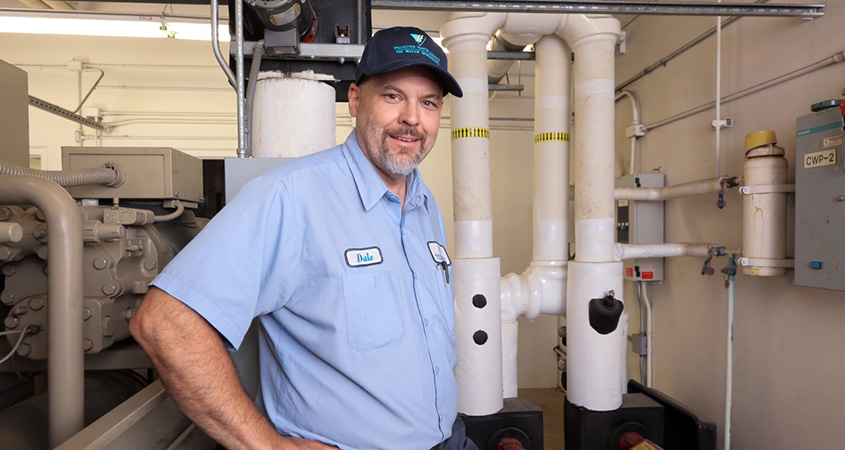 Vallecitos Water District Senior Pump & Motor Technician Dale Austin encourages military veterans to consider water industry careers. Photo: Vallecitos Water District