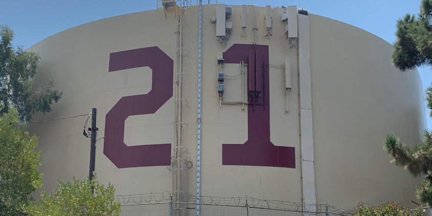 Fallbrook Public Utility District changes the painted numbers on its Rattlesnake Tank to reflect the year incoming seniors at Fallbrook High School will graduate. Photo: Fallbrook Public Utility District