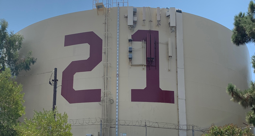 Fallbrook Public Utility District changes the painted numbers on its Rattlesnake Tank to reflect the year incoming seniors at Fallbrook High School will graduate. Photo: Fallbrook Public Utility District