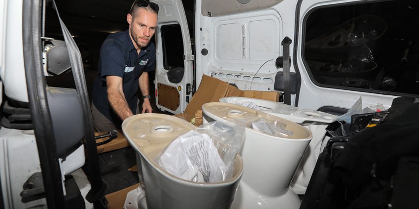 The Water-Energy Program works toward increasing water efficiency throughout the region by focusing on replacing inefficient fixtures with state-of-the-art water-saving devices in disadvantaged communities. Photo: San Diego County Water Authority