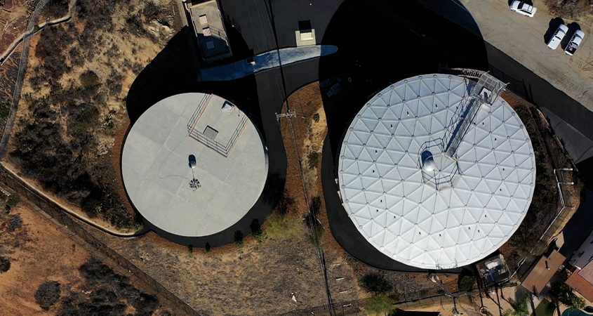 The larger steel Tunnel Hill water tank received a corrosion-resistant aluminum dome roof. Photo: Helix Water District