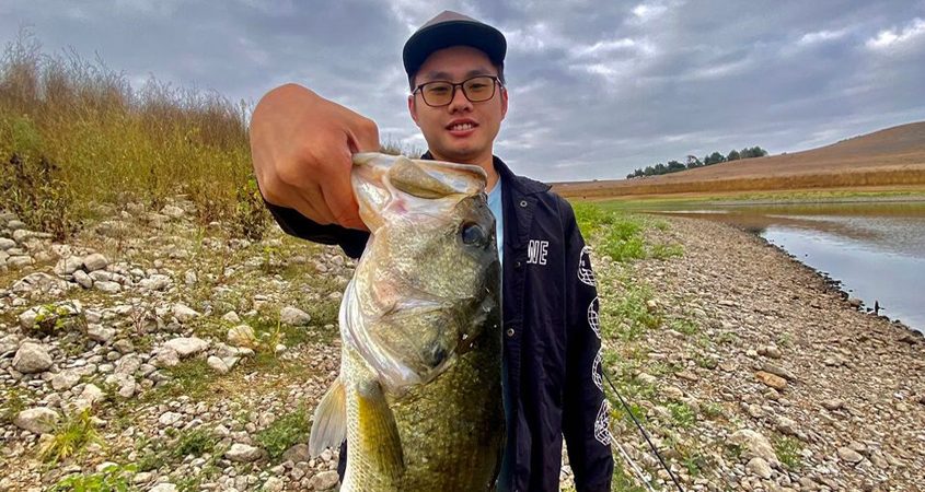 A happy angler shows off his catch at the Sweetwater Reservoir. Photo: Fishbrain.com Free fishing