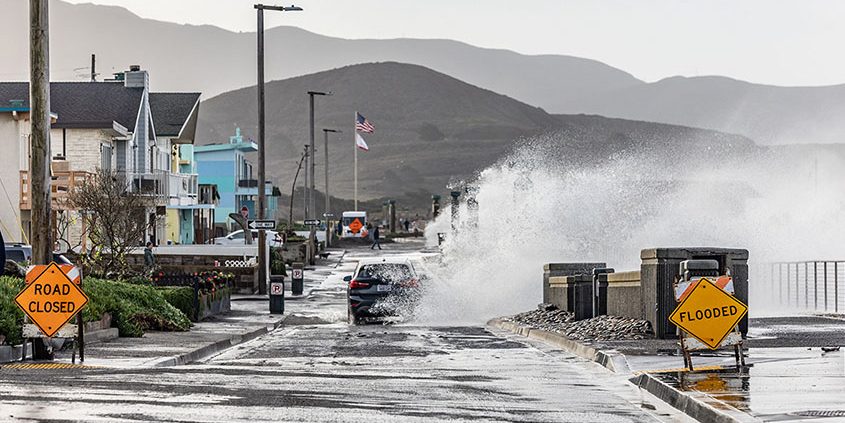 winter waves-Climate Change-Sea Level Rise-UCSD-Scripps Institution of Oceanography research