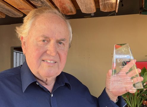 Helix Water District Board Vice President Dan McMillan with the Golden Watchdog Award given to the District's Tunnel Hill Tanks project. Photo: San Diego County Water Authority
