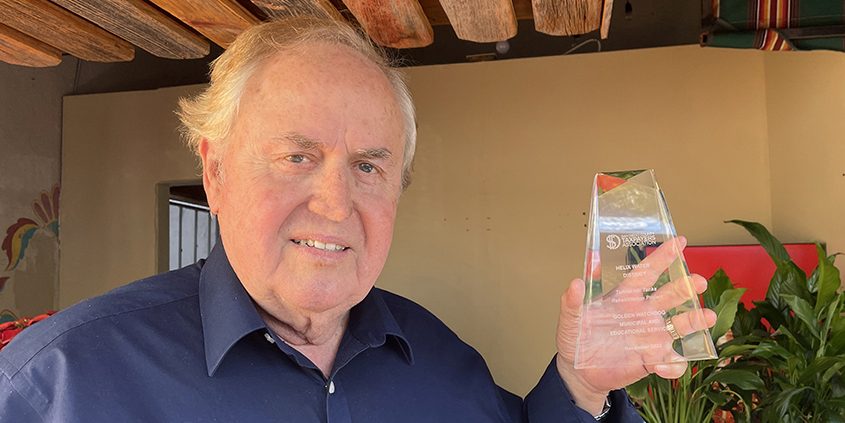 Helix Water District Board Vice President Dan McMillan with the Golden Watchdog Award given to the District's Tunnel Hill Tanks project. Photo: San Diego County Water Authority