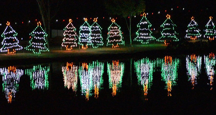 “Lights at the Lake” at the Santee Lakes Recreation Preserve features 100,000 lights and three dozen displays nightly through December 31. Photo: Santee Lakes Recreation Preserve holiday activities