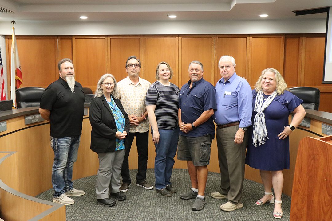Adult Category winners Scott Lagace and Loraine Moreno with the Helix Water District Board. (R to L):Director Kathleen Coates Hedberg, Board President Dan McMillan, Scott Lagace, Loraine Moreno, Director Mark Gracyk, Director Andrea Beth Damsky, and Vice President Joel Scalzitti. Photo: Helix Water District photo contest