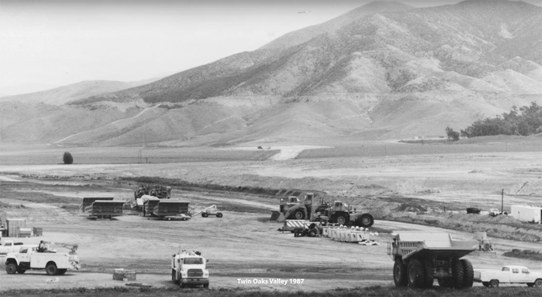 The Twin Oaks Valley location of what became the Twin Oaks Valley Reservoir being cleared in 1987. Photo: Vallecitos Water District historic insights