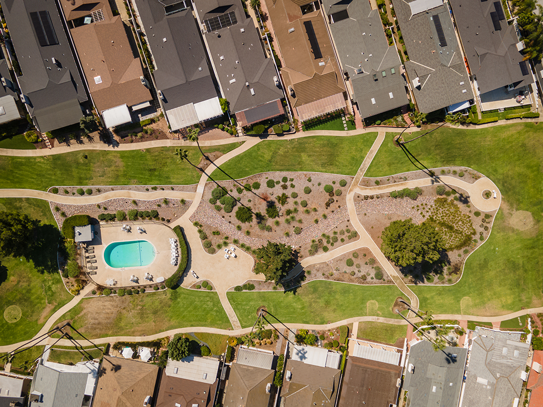 Thoughtful inclusion of grass for play areas, pets, and other uses is incorporated into the new landscaping. Photo: County of San Diego One Water Awards