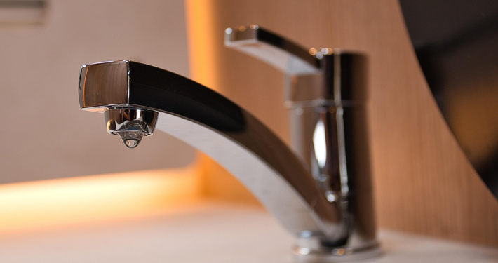 Minor water leaks account for more than a trillion gallons of water wasted each year in homes across the United States. Photo: Photim/Pixabay