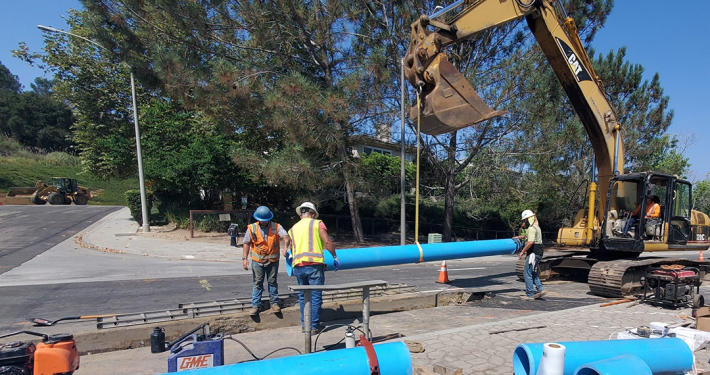 The Rancho Santa Fe Road Potable Water Pipeline Replacement Project replaced 1,600 feet of pipeline after it reached the end of its useful life while minimizing traffic impacts and ensuring community safety during the project’s construction. Photo: Olivenhain Municipal Water District